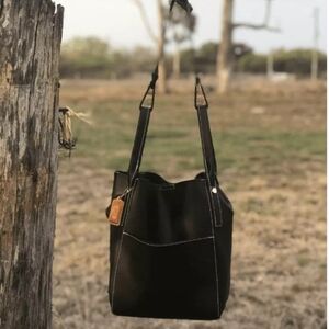 MDBM VENDINE BLACK LEATHER TOTE CHIC URBAN MINIMALIST